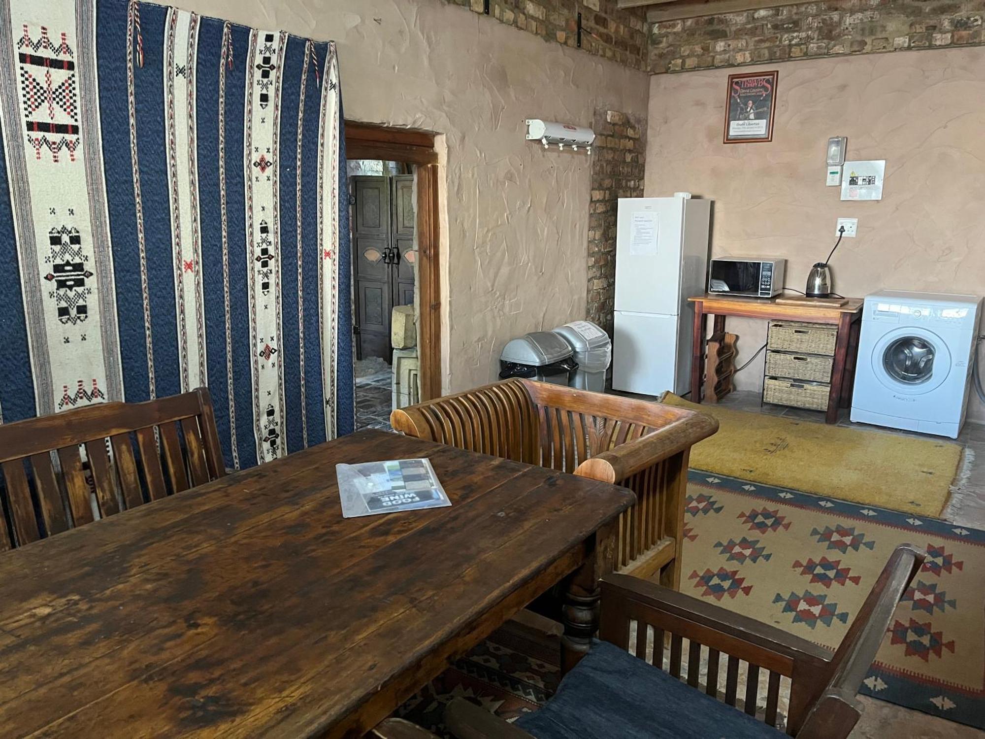Matshana Lodge Hermanus Ruang foto