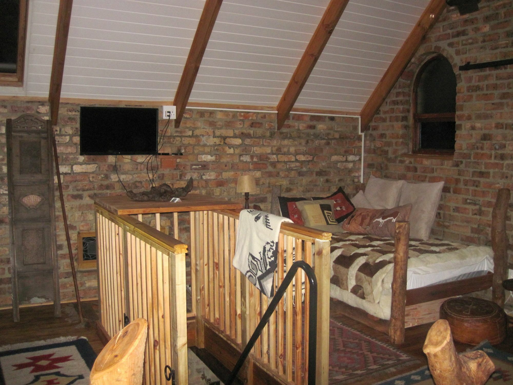 Matshana Lodge Hermanus Bagian luar foto